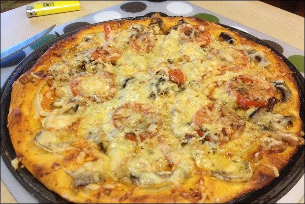 Как приготовить пиццу с курицей и грибами: простой рецепт на каждый день